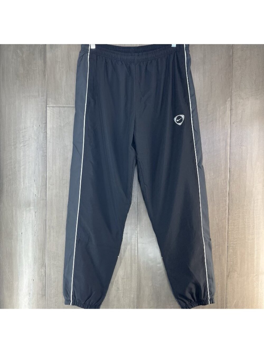 Nike Academy+ Men's Repel Soccer Woven Pants Black Gray Size Large HV3583-010